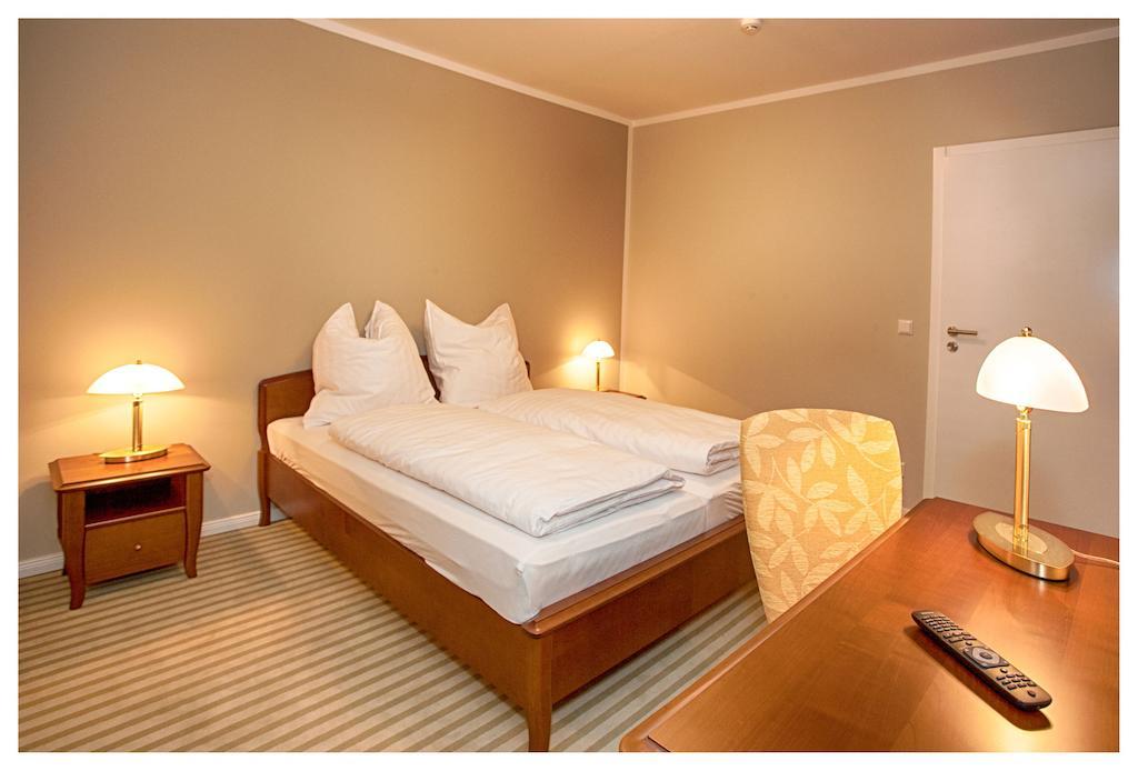 Postillion Velpke Room photo